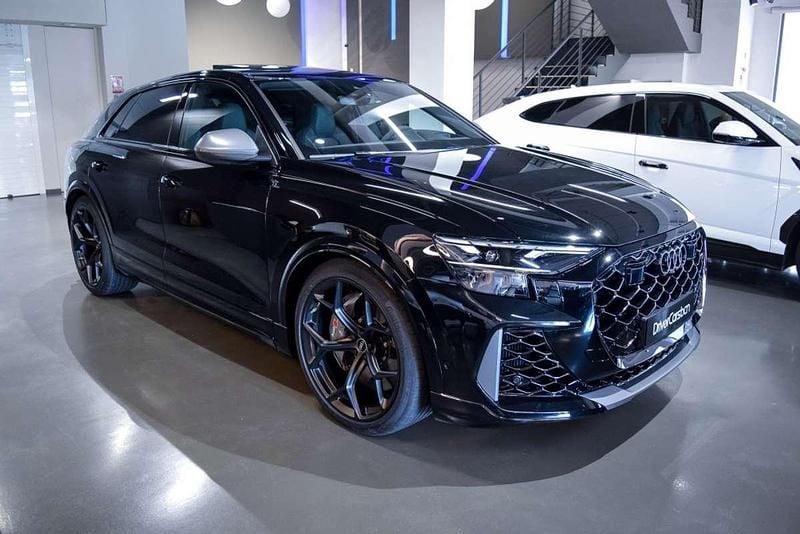 Negro Nuevo 2025 Audi RS Q8 Performance SUV | 186.900 € (Un poco caro) - Imagen 1/4