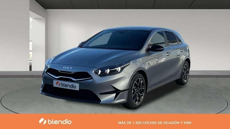 Gris Nuevo 2025 Kia Ceed Style Utilitario | 21.991 € (Buen precio) - Imagen 1/4