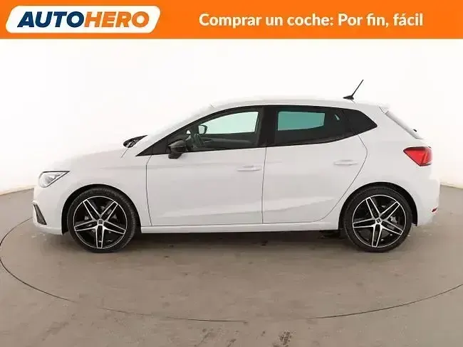 Usado Seat Ibiza FR 150 CV (110 kW) 2023 Blanco Utilitario