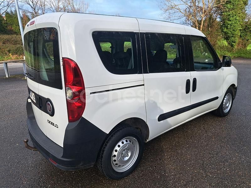 Blanco Usado 2014 Fiat Doblò Active Monovolumen | 5800 € (Buen precio) - Imagen 1/4