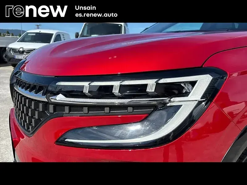 Usado Renault Austral Techno 200 CV (147 kW) 2025 Rojo SUV