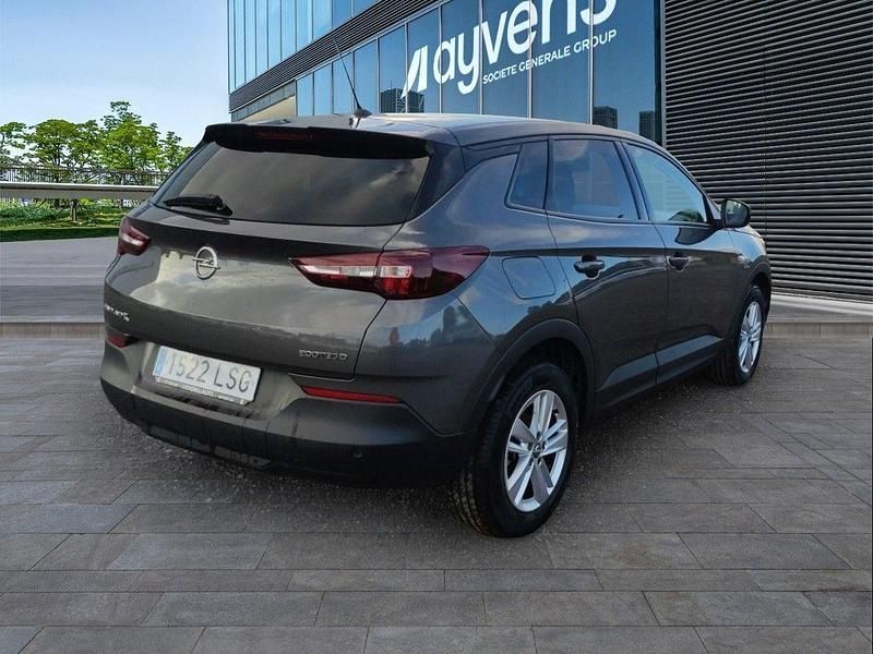 Usado Opel Grandland X Edition 130 CV (95 kW) 2021 Gris SUV