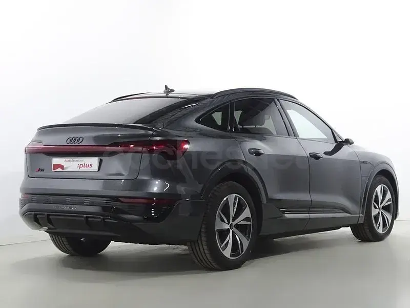 Usado Audi Q8 Sportback e-tron S-Line 2023 Eléctrico SUV
