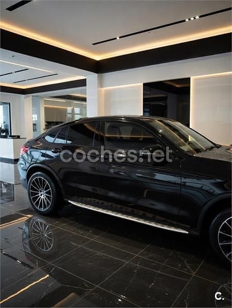 Usado Mercedes GLC220 194 CV (142 kW) 2019 Negro Coupe