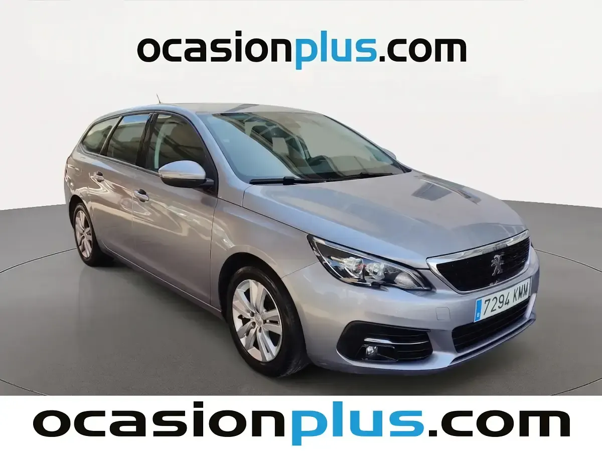 Usado Peugeot 308 Active 130 CV (95 kW) 2018 Gris Familiar