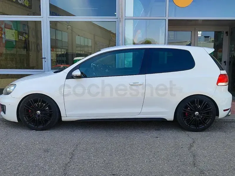 Usado VW Golf VI GTI 210 CV (154 kW) 2009 Blanco Utilitario