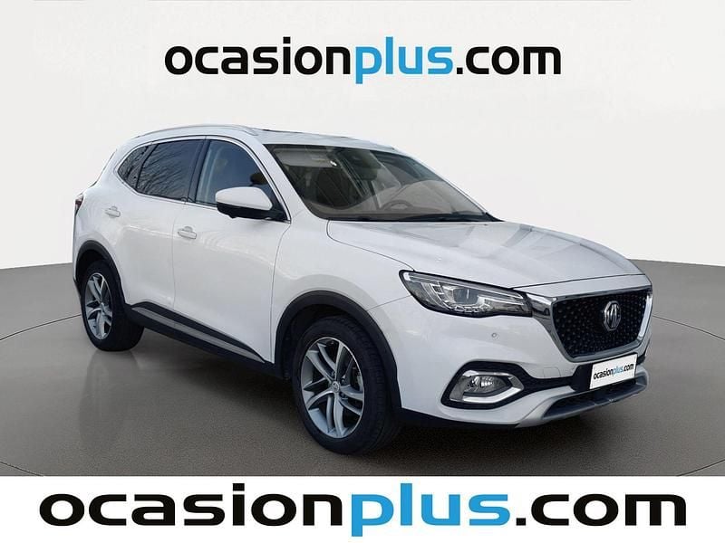 Begagnad MG HS Luxury 162 HK (119 kW) 2023 Vit SUV