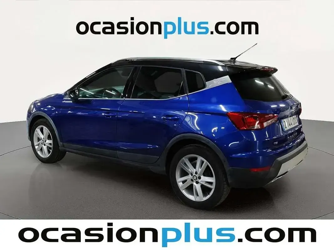 Usado Seat Arona FR 90 CV (66 kW) 2019 Azul SUV