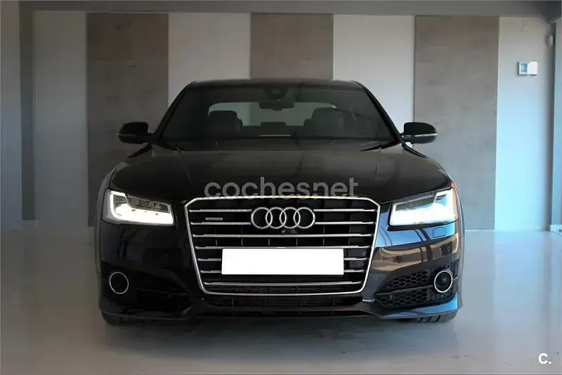 Usado Audi A8 Premium 262 CV (192 kW) 2017 Negro Berlina