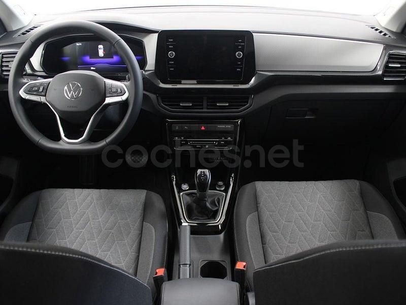 Usado VW T-Cross Life 116 CV (85 kW) 2024 Gris / plata SUV