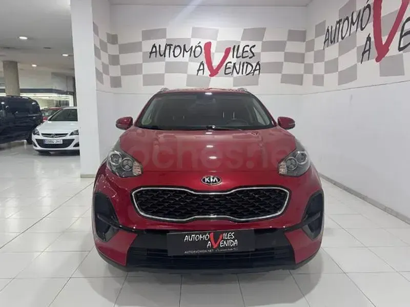 Usado Kia Sportage Plus 132 CV (97 kW) 2019 Rojo SUV