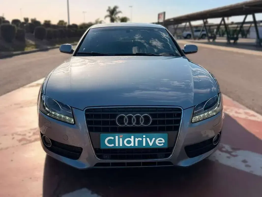 Usado Audi A5 Sportback Premium 177 CV (130 kW) 2011 Gris Utilitario