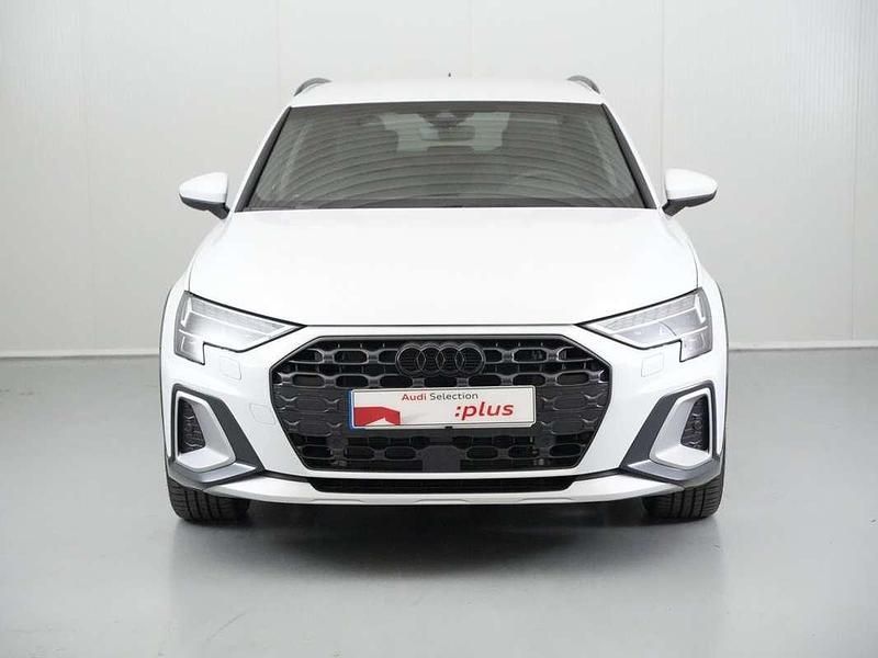 Nuevo Audi A3 Sportback e-tron Advanced 204 CV (150 kW) 2025 Blanco Utilitario