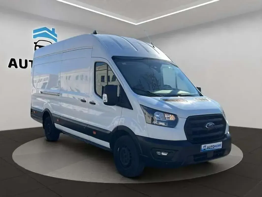 Usado Ford Transit Trend 131 CV (96 kW) 2023 Blanco Van