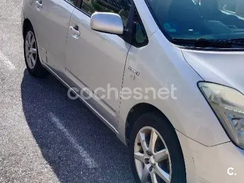 Usado Toyota Prius Sol 112 CV (82 kW) 2009 Gris / plata Utilitario