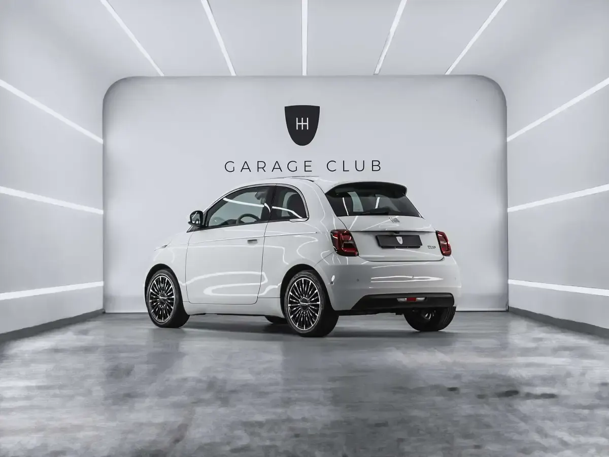 Usado Fiat 500e 86 kW (118 CV) 2024 Blanco Berlina
