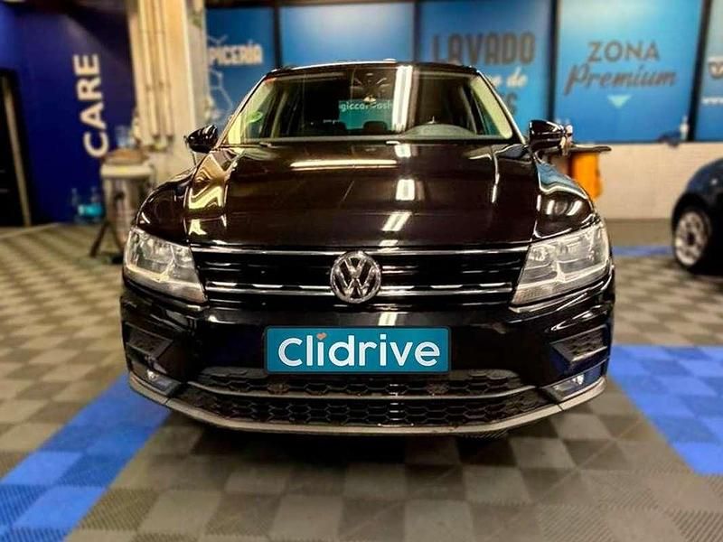 Usado VW Tiguan Advance 150 CV (110 kW) 2020 Negro SUV