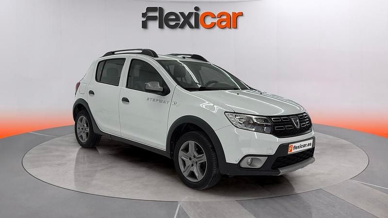 Käytetty Dacia Sandero Stepway Ambiance 90 HP (66 kW) 2018 Viistoperä