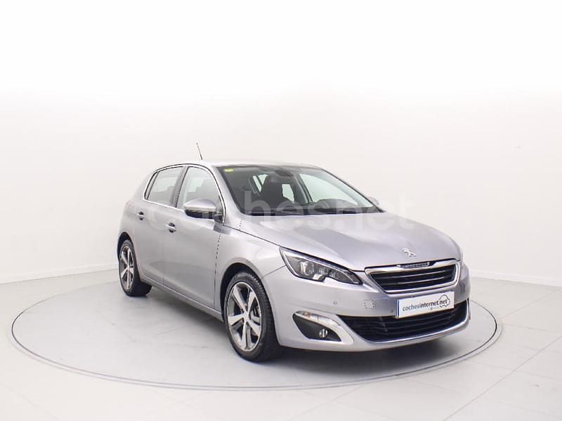 Gris / plata Usado 2015 Peugeot 308 Allure Berlina | 9980 € (Precio justo) - Imagen 1/4