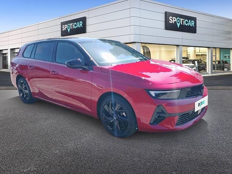 Novo Opel Astra 180 HP (132 kW) 2025 Vermelho Sedan