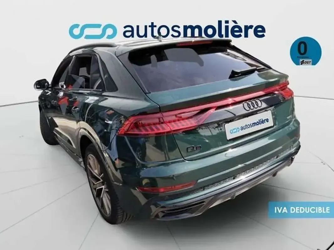 Usado Audi Q8 S-line plus 381 CV (280 kW) 2023 Verde SUV