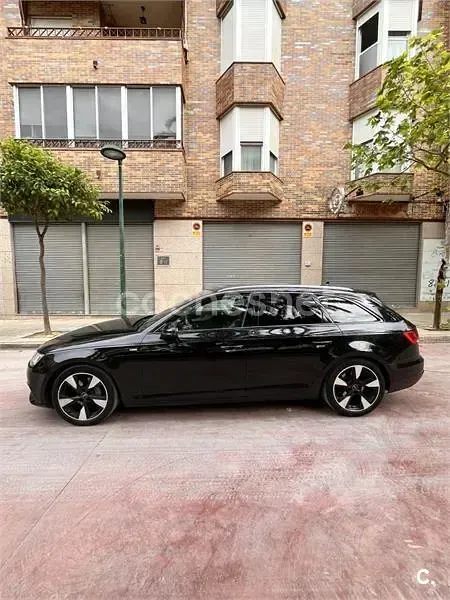 Usado Audi A4 S-Line 190 CV (139 kW) 2016 Negro Familiar