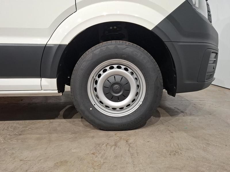 Usado VW Crafter 140 CV (102 kW) 2026 Blanco candy Van