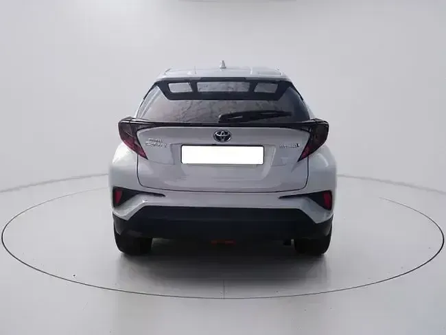 Usado Toyota C-HR Advance 122 CV (89 kW) 2021 Blanco SUV