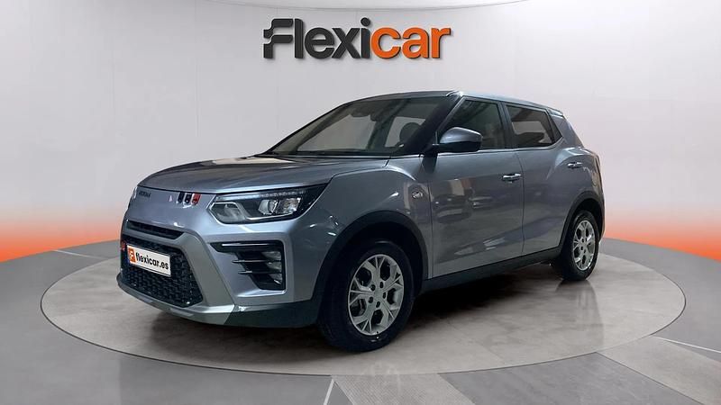 Usado Ssangyong (KGM) Tivoli 150 CV (110 kW) 2024 Gris SUV