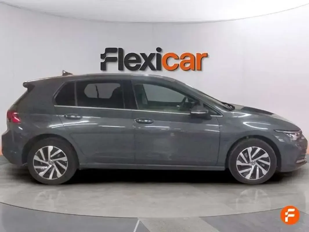 Usado VW Golf VIII 204 CV (150 kW) 2023 Gris Utilitario