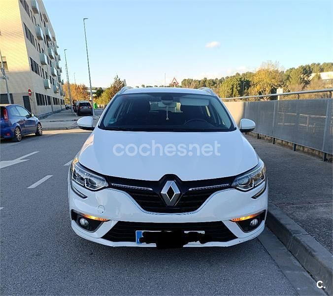 Blanco Usado 2016 Renault Mégane GrandTour LIMITED Familiar | 9400 € (Precio justo) - Imagen 1/4