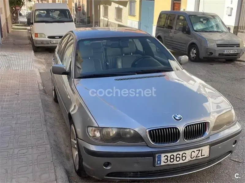 Usado BMW 316 115 CV (84 kW) 2004 Gris / plata Berlina
