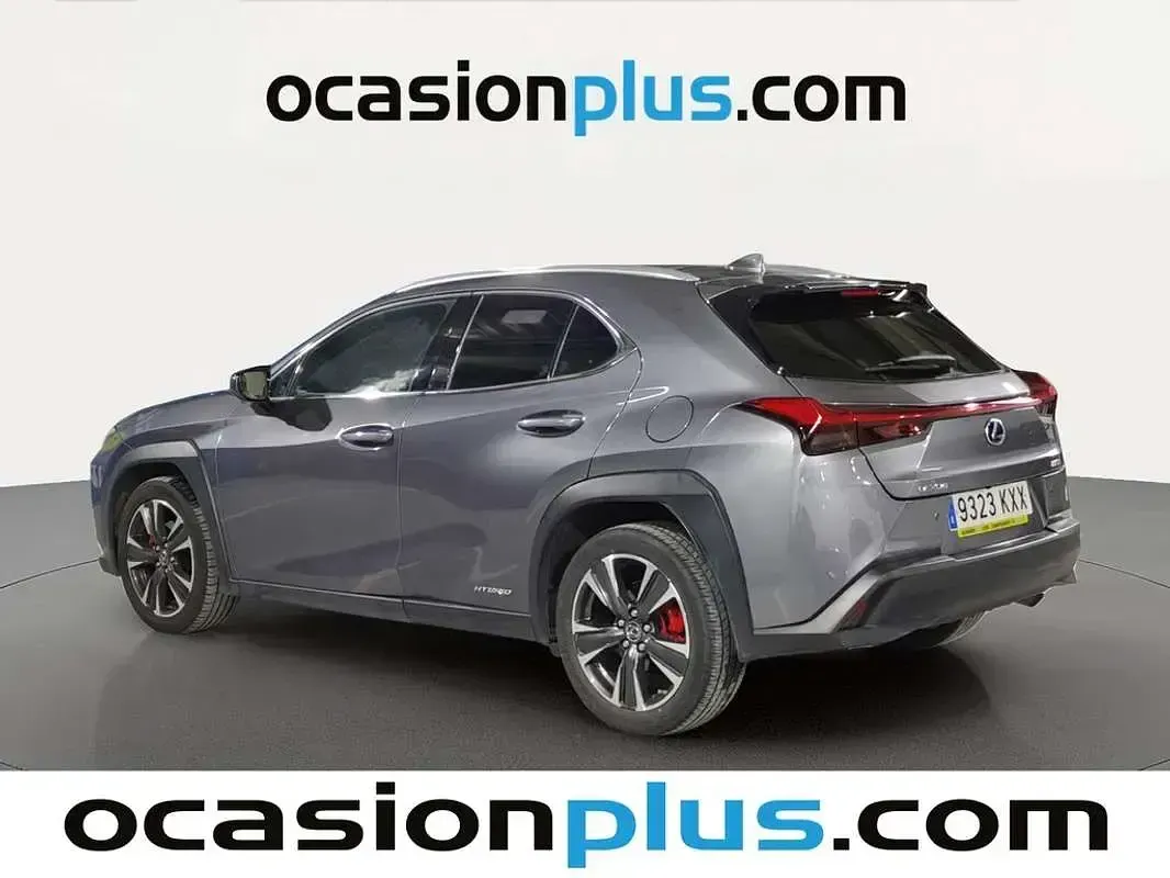 Usado Lexus UX 250h Luxury Line 184 CV (135 kW) 2019 Gris SUV