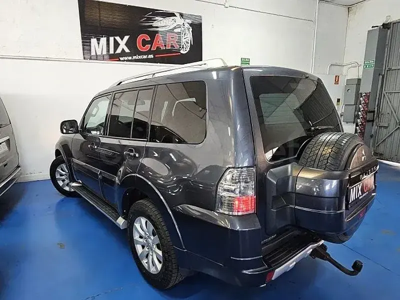 Usado Mitsubishi Montero Motion 200 CV (147 kW) 2010 Azul SUV