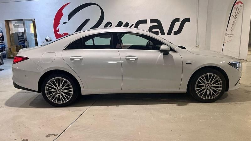 Usado Mercedes CLA250e 218 CV (160 kW) 2021 Blanco Berlina