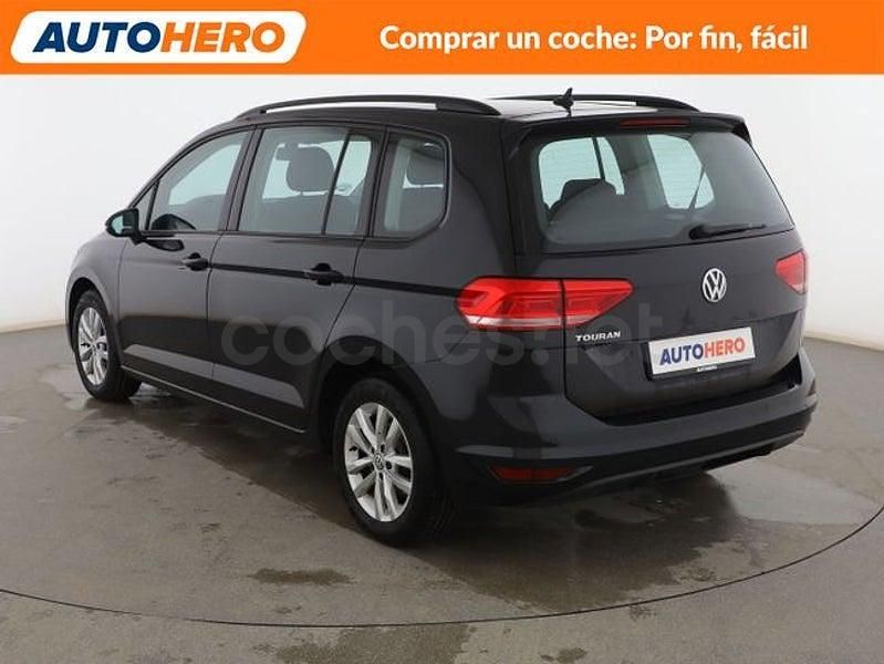 Usado VW Touran Edition 116 CV (85 kW) 2019 Negro Monovolumen