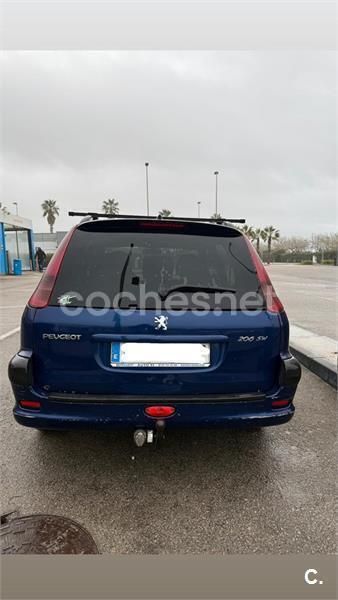 Azul Usado 2004 Peugeot 206 Familiar | 2290 € (Precio justo) - Imagen 1/4