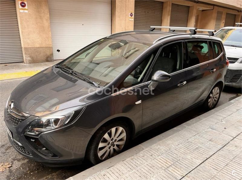 Negro Usado 2012 Opel Zafira Tourer Excellence Monovolumen | 7500 € (Precio justo) - Imagen 1/4