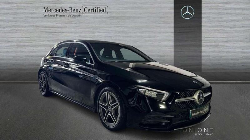 Usado Mercedes A180 136 CV (100 kW) 2022 Berlina
