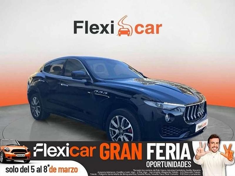 Usado Maserati Levante 275 CV (202 kW) 2017 Azul SUV
