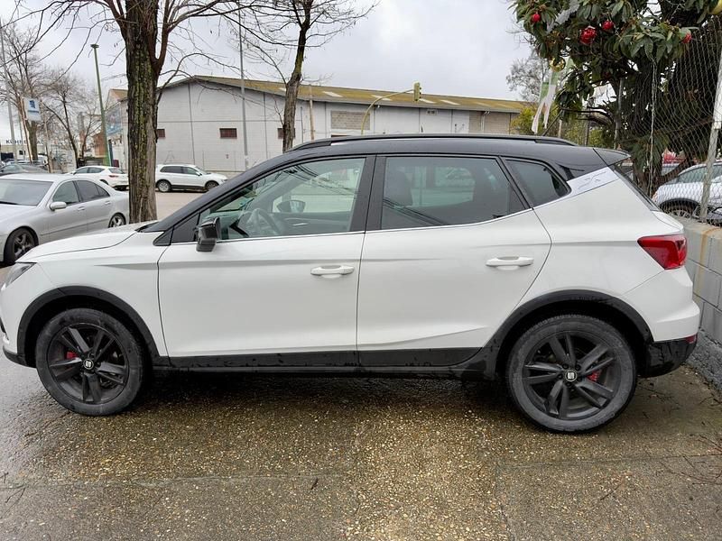 Usado Seat Arona FR 116 CV (85 kW) 2019 Blanco SUV