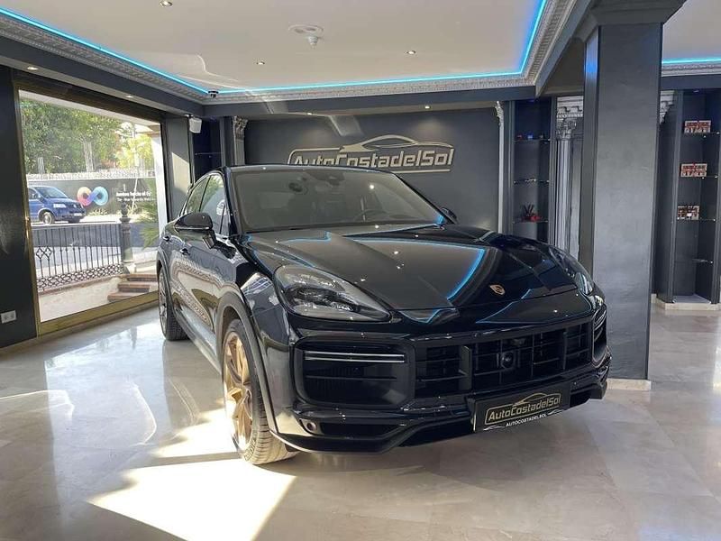 Usado Porsche Cayenne Turbo GT 640 CV (470 kW) 2023 Negro SUV