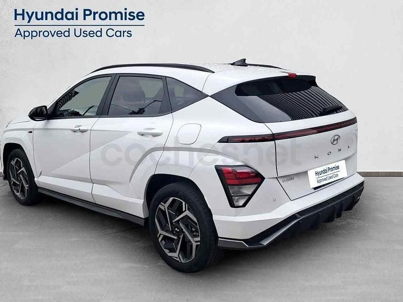 Usado Hyundai Kona N Line 120 CV (88 kW) 2024 Blanco SUV