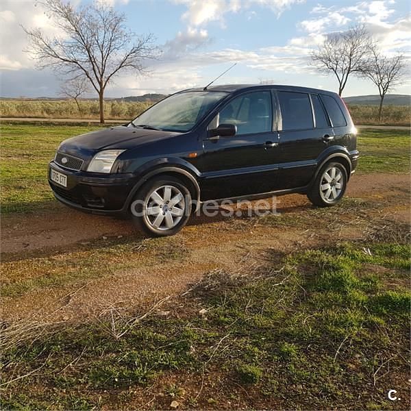 Usado Ford Fusion 68 CV (50 kW) 2004 Negro Utilitario