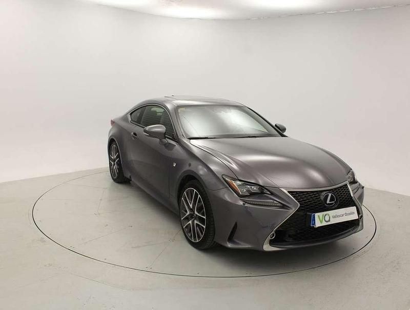 Usado Lexus RC300h Sport Line 223 CV (164 kW) 2018 Gris Coupe