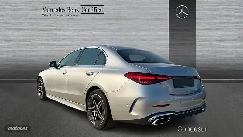 Usado Mercedes C220 197 CV (144 kW) 2024 Plateado Berlina