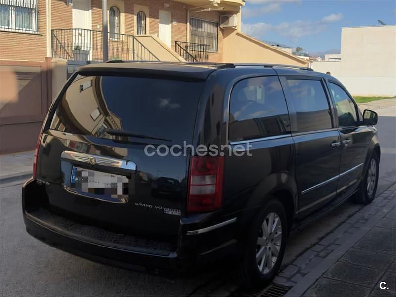 Usado Chrysler Grand Voyager Limited 163 CV (119 kW) 2008 Negro Monovolumen