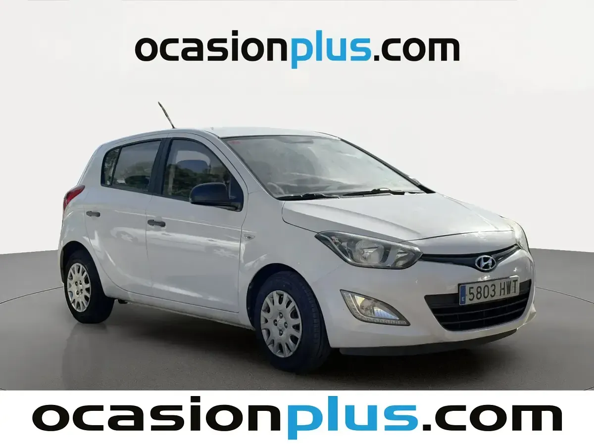 Usado Hyundai i20 85 CV (62 kW) 2014 Blanco Utilitario