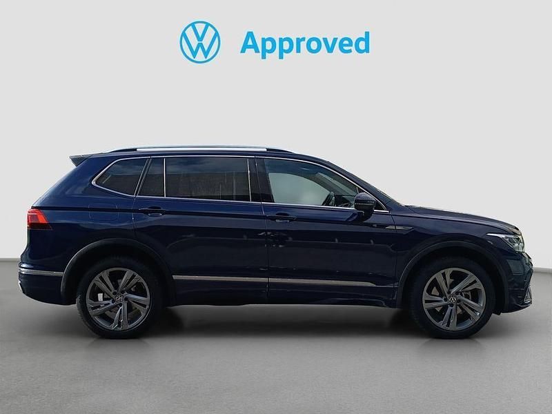 Usado VW Tiguan R-line 150 CV (110 kW) 2023 Azul SUV