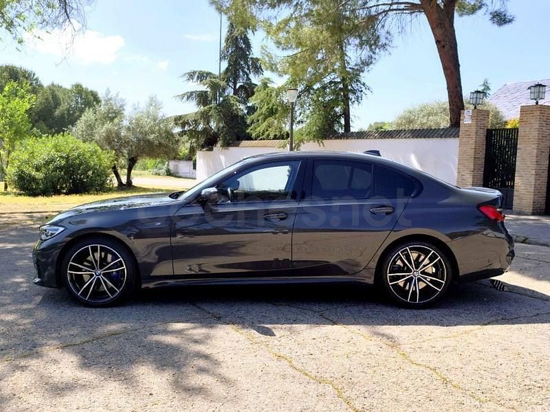Usado BMW 320e Comfort Edition 190 CV (139 kW) 2022 Gris / plata Berlina